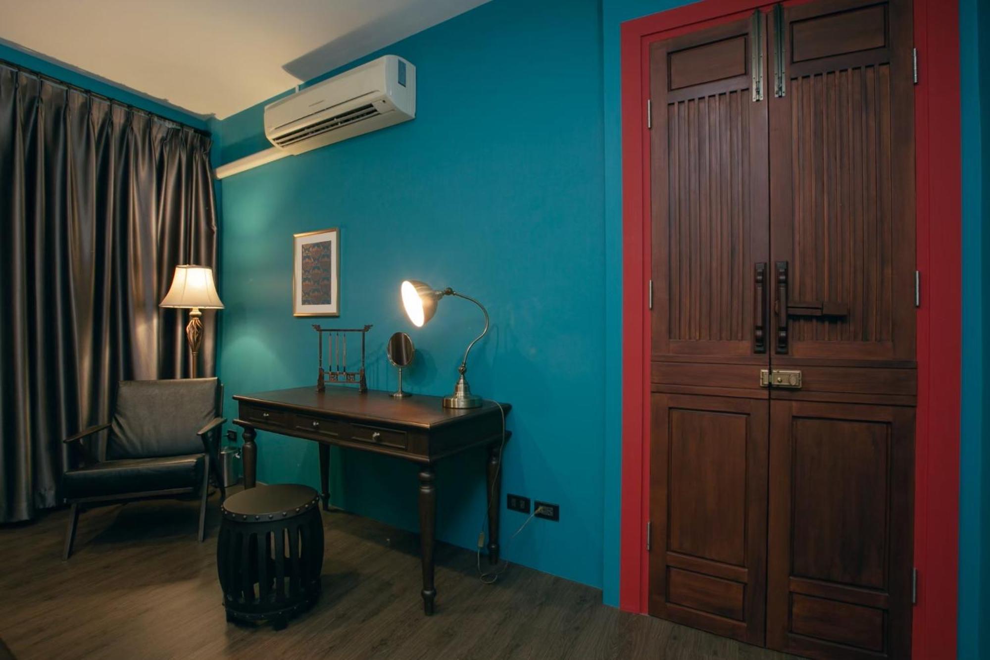 בנגקוק Caiyong Hometel & Cafe'S Studio מראה חיצוני תמונה